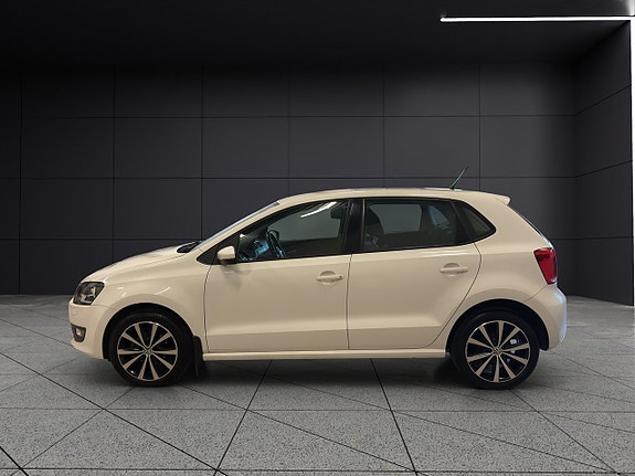 Volkswagen Polo 3 of 5