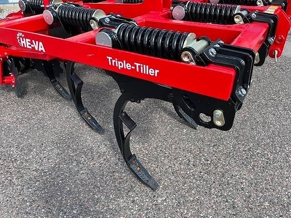 He-Va Triple Tiller 3 of 8