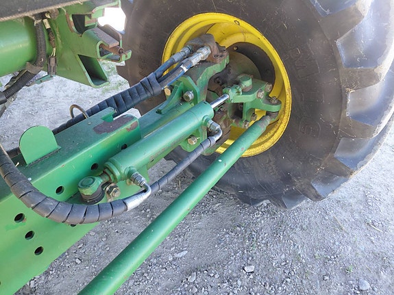 John Deere 1550 WTS 4 WD 4 of 12