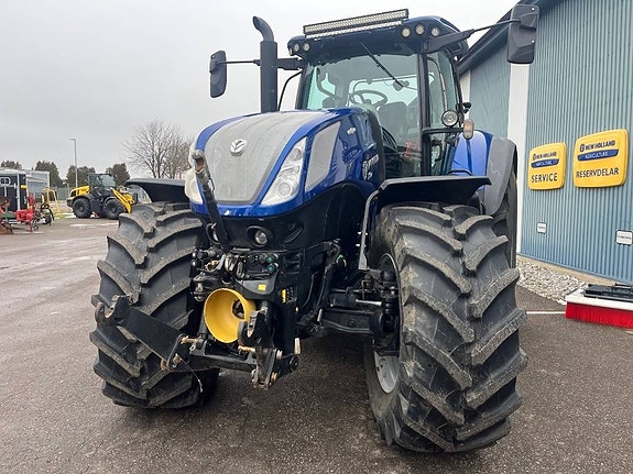 New Holland T7.315 HD 3 of 13