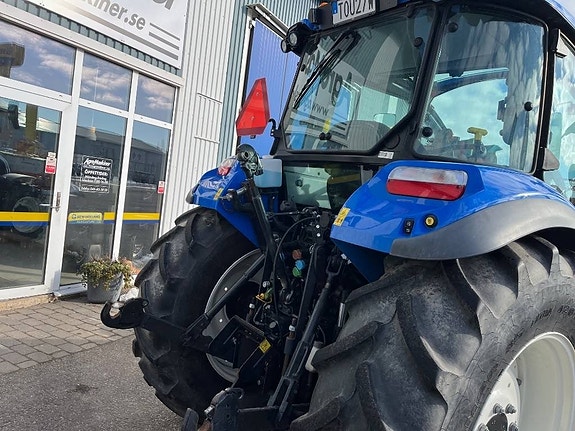New Holland T5.115 DC 12 of 15