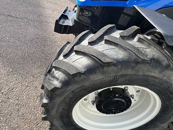 New Holland T5.115 DC 10 of 15