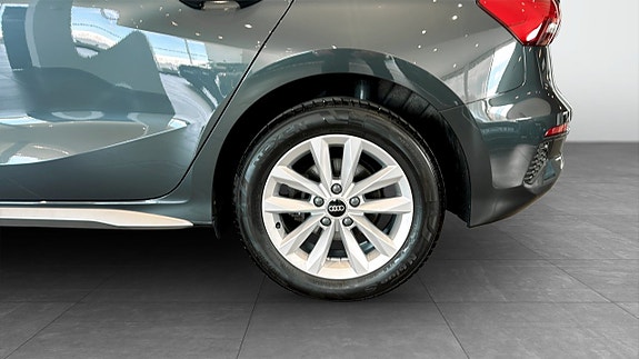 Audi A3 6 of 15