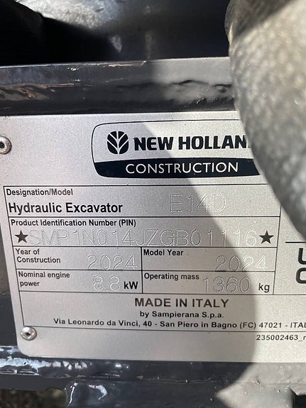 New Holland E 14 D 11 of 11