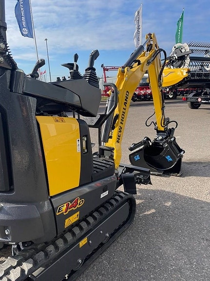 New Holland E 14 D 4 of 5