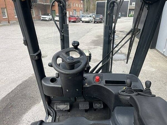 Linde E20PHL-01 2 of 4