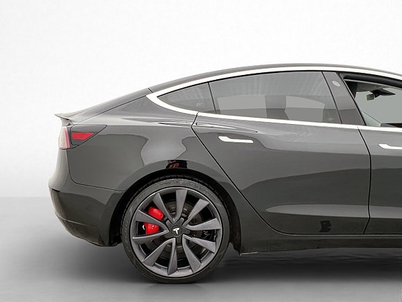 Tesla Model 3 29 of 30