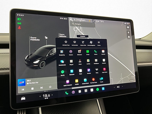 Tesla Model 3 26 of 30