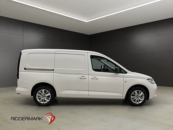 Volkswagen Caddy Maxi 2 of 5