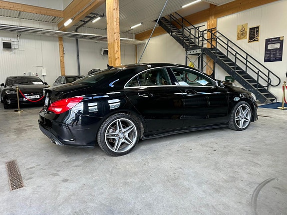 Mercedes-Benz CLA250 5 of 5
