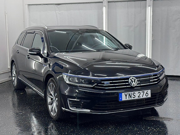Volkswagen Passat 3 of 5