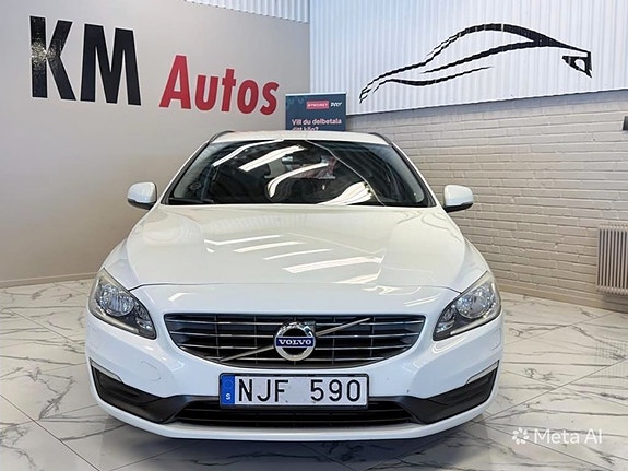 Volvo V60 2 of 14