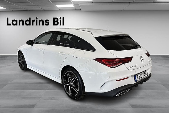 Mercedes-Benz CLA250 6 of 14