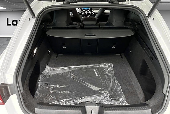 Mercedes-Benz CLA250 14 of 14