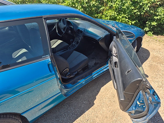 Ford Probe 3 of 5