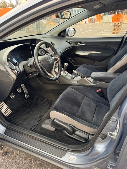 Honda Civic 5 of 5
