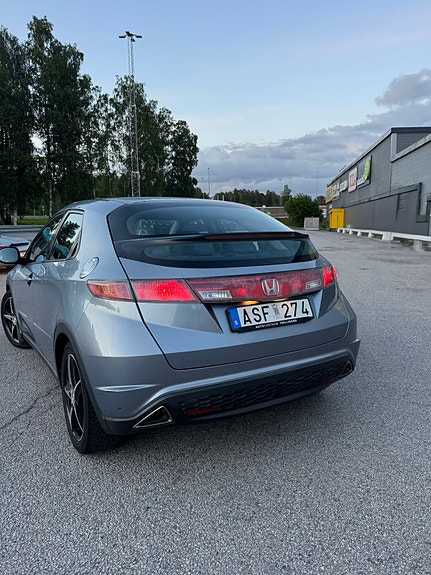 Honda Civic 3 of 5