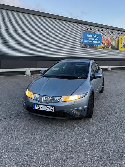 Honda Civic 2 of 5