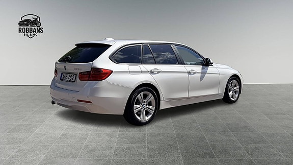 BMW 320d 5 of 5