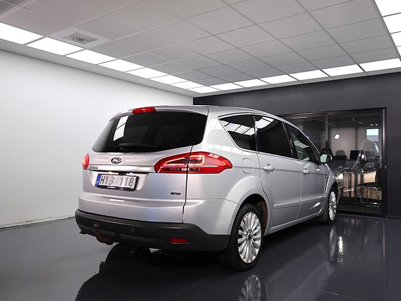 Ford S-MAX 7 of 27