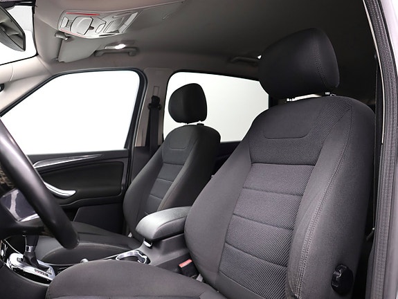 Ford S-MAX 24 of 27