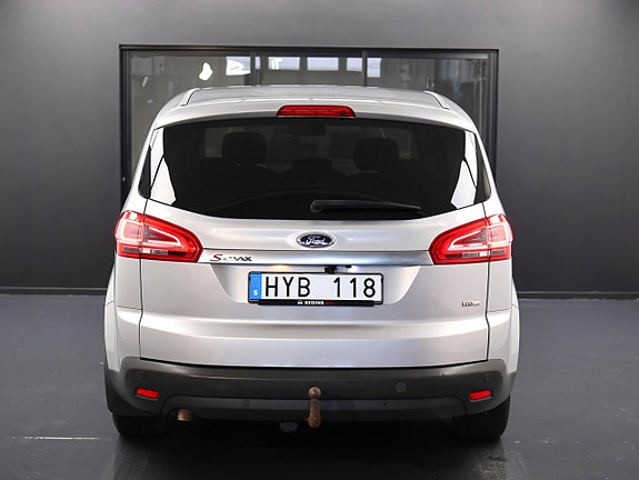 Ford S-MAX 8 of 27