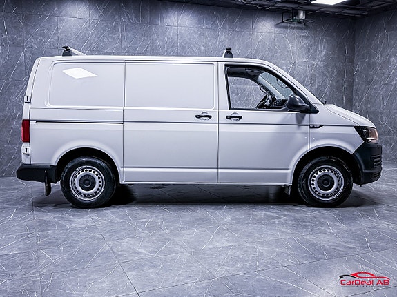 Volkswagen Transporter 8 of 23