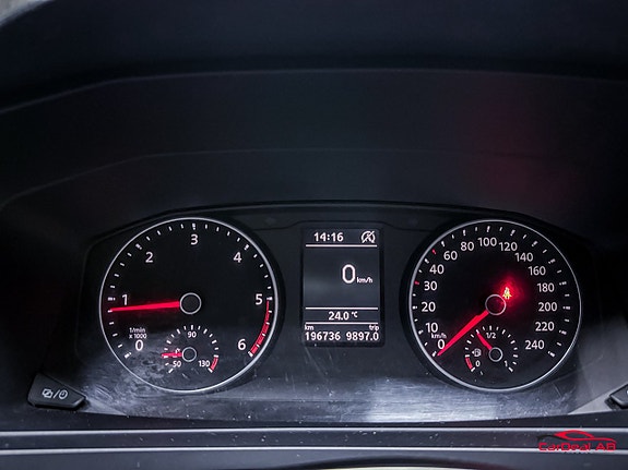 Volkswagen Transporter 19 of 23