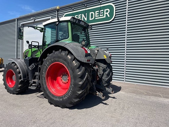 Fendt 828 Vario 7 of 8