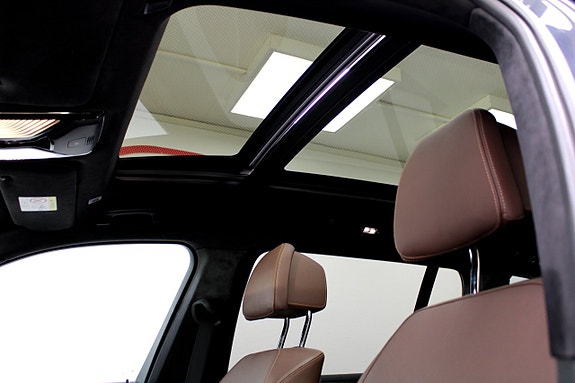 BMW X7 7 of 30