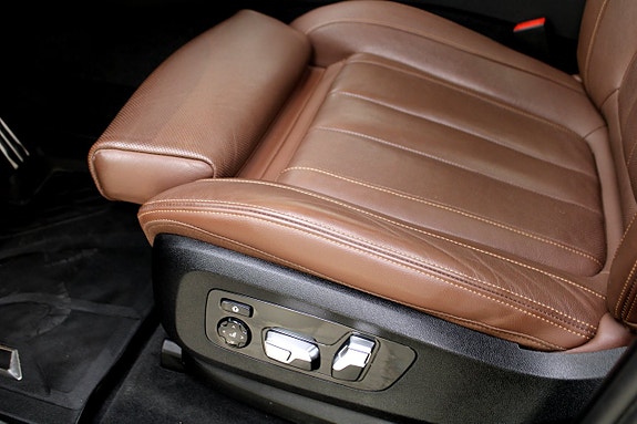 BMW X7 21 of 30