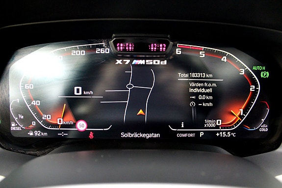 BMW X7 5 of 5