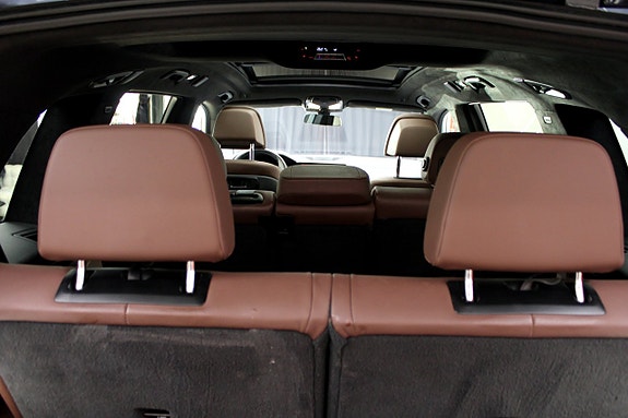 BMW X7 25 of 30