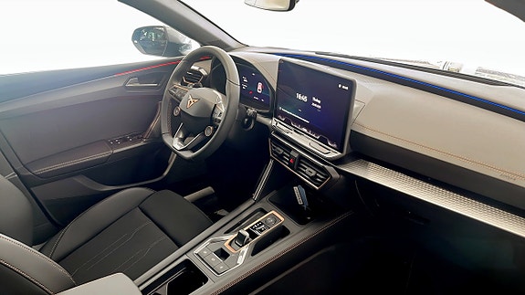 Cupra Leon 11 of 14