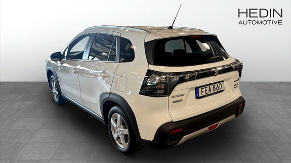 Suzuki SX4 S-Cross 3 of 5