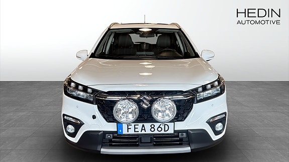 Suzuki SX4 S-Cross 8 of 18