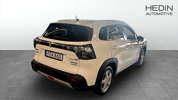 Suzuki SX4 S-Cross 5 of 5