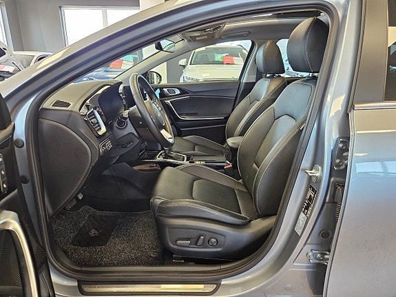 Kia Ceed 14 of 18