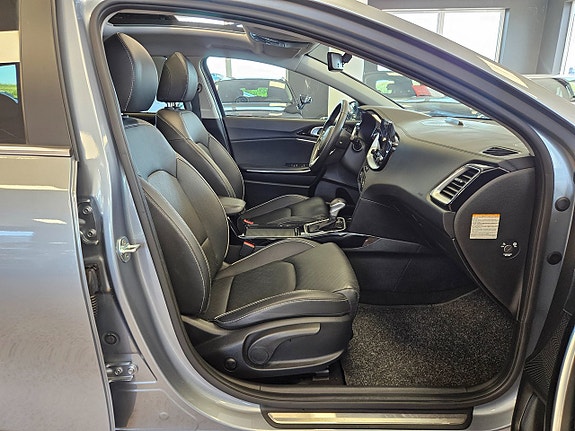 Kia Ceed 16 of 18