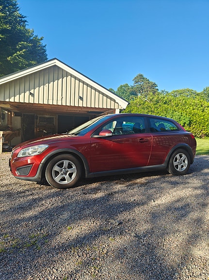Volvo C30 2 of 5