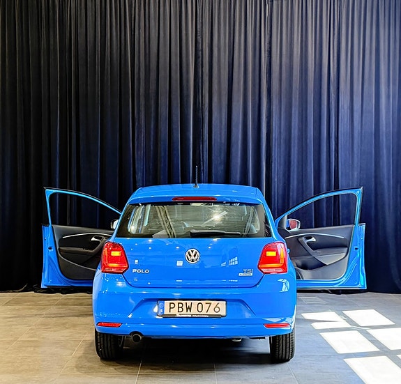 Volkswagen Polo 5 of 5