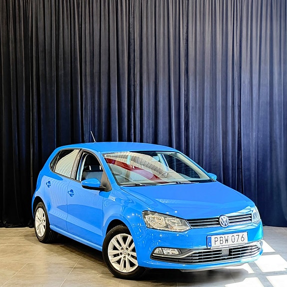 Volkswagen Polo 2 of 5
