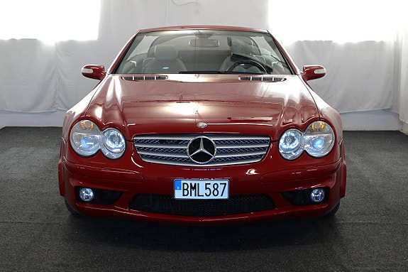 Mercedes-Benz SL55 3 of 5