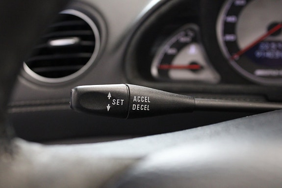 Mercedes-Benz SL55 27 of 30