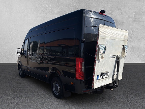 Mercedes-Benz Sprinter 319 3 of 27