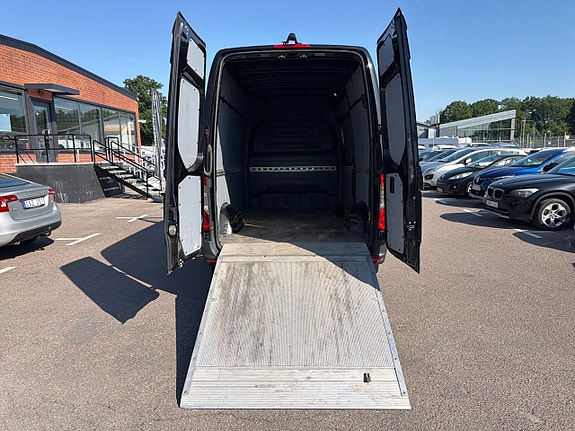 Mercedes-Benz Sprinter 319 22 of 27