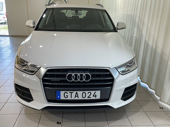 Audi Q3 20 of 22