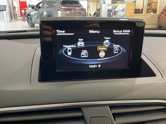 Audi Q3 12 of 22