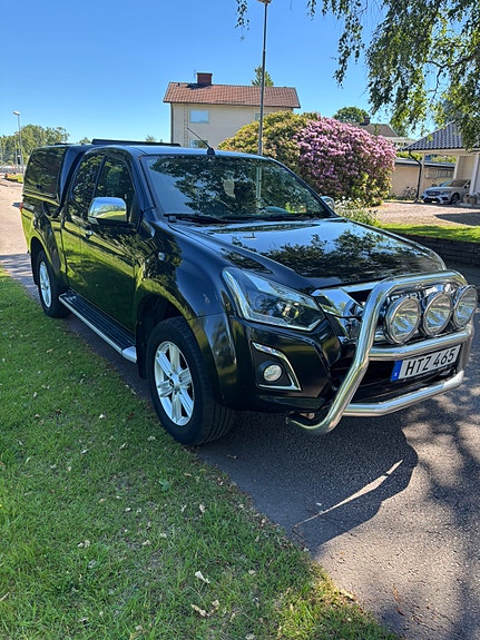 Isuzu D-max 2 of 10