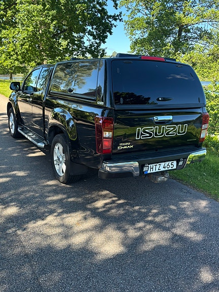 Isuzu D-max 4 of 10